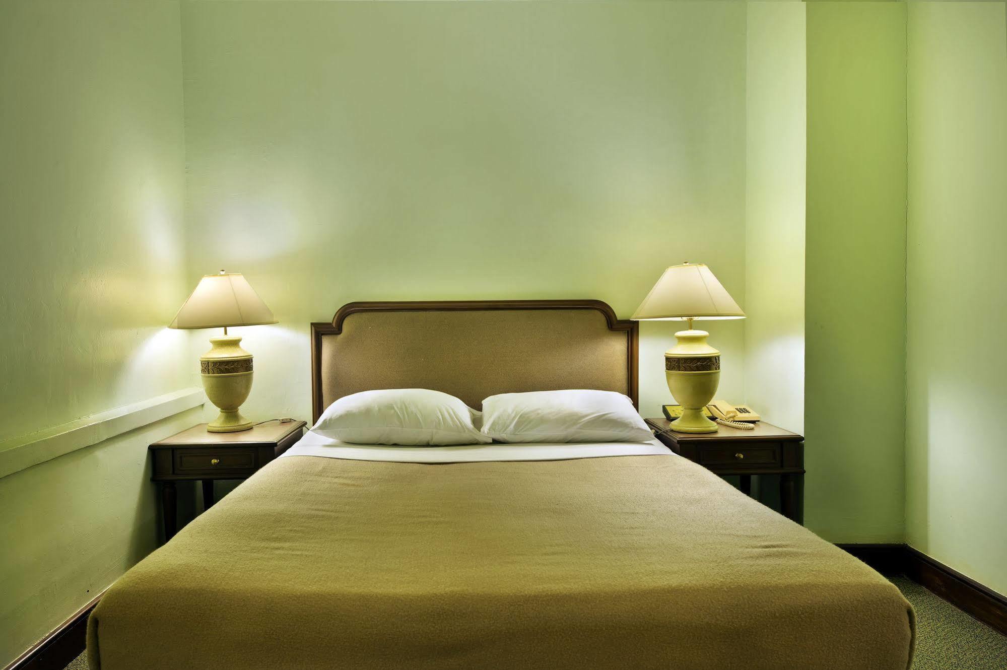 Royal Rattanakosin Hotel Sha Plus Bangkok Eksteriør billede
